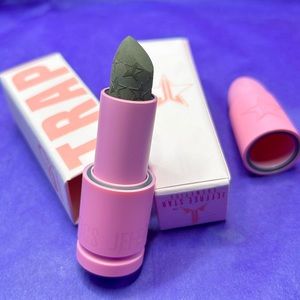 😍 NIB Grave Digger Velvet Trap Lipstick by Jeffree Star! 😍